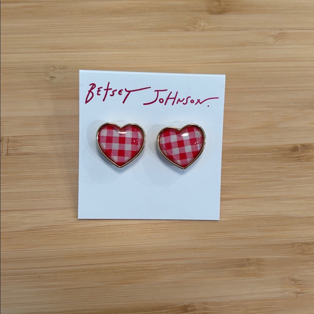 NWT Betsey Johnson Red Checkered Heart Stud Earrings